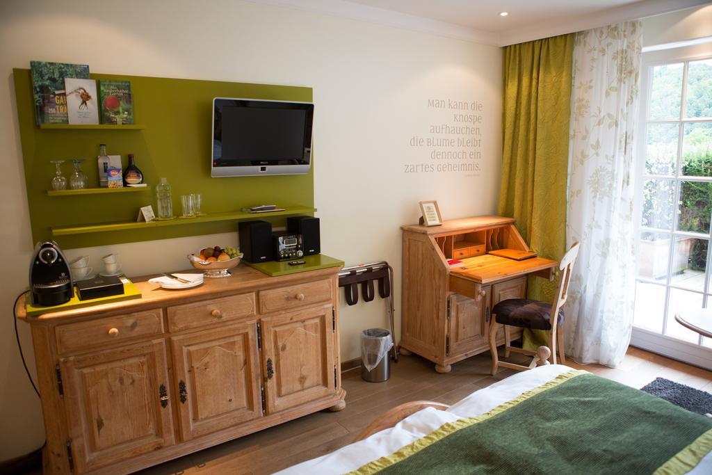 באדן-באדן Hotel Heiligenstein מראה חיצוני תמונה
